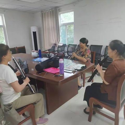 建北一社区开展“双争有我，共享音乐时光”文体实践活动