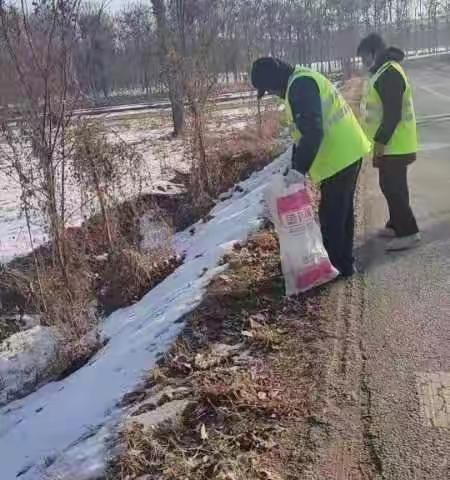 大北汪镇岁末年初集中治理河道四乱