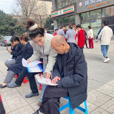 普法宣传“零距离”，反诈精神入民心