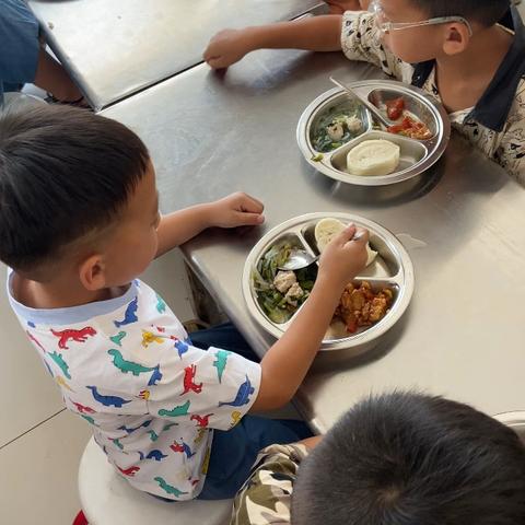 曹庄镇中心幼儿园 ‍周文旭的成长档案