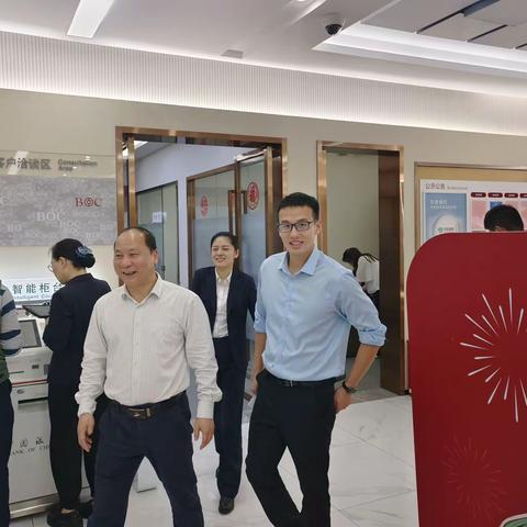 分行阮文副行长赴永春支行调研指导