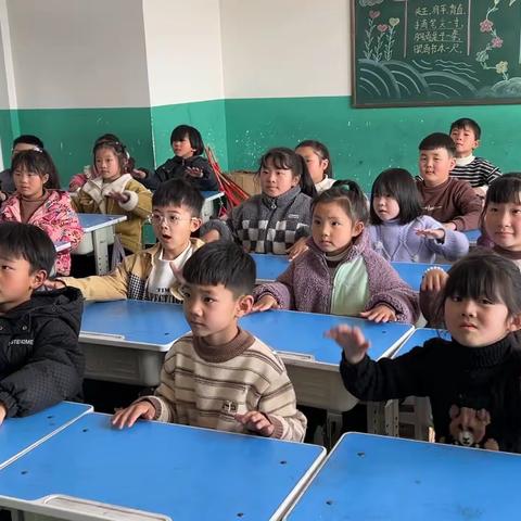 “音”你相伴  “乐”趣不断——方雯嫦希望小学音乐课堂