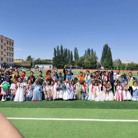 学习的每一天，也都像阳光一样灿烂！—记木垒县第一小学“学习之星“王嘉辉