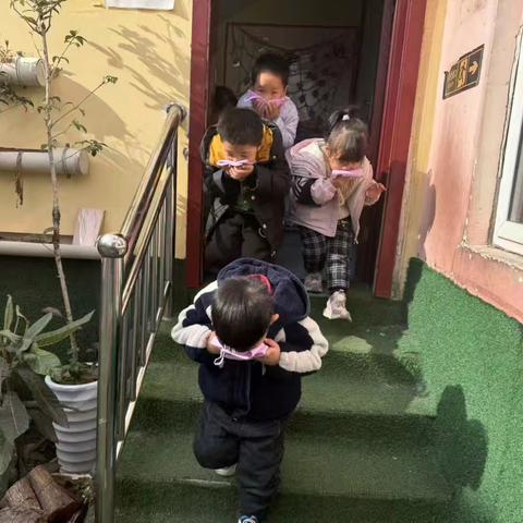 文峰乡舞阳县双育幼儿园消防演练活动