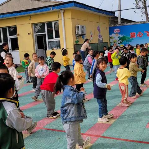 “童心飞扬，快乐成长”😄—张庄小学幼儿园十月精彩分享