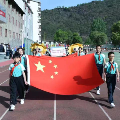 活力绽放，童心飞扬丨旬阳市第一小学二七班春季运动会精彩回顾