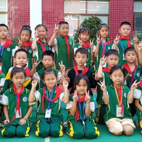 时光不语，静待花开---2202班美篇