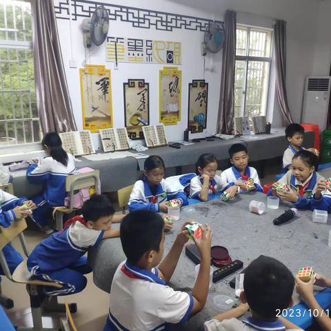 七坊中心校少年宫魔方班12月课后服务活动简讯
