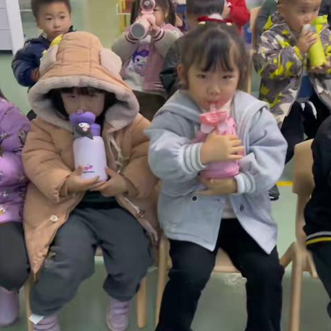 幼儿生活 趣事多多