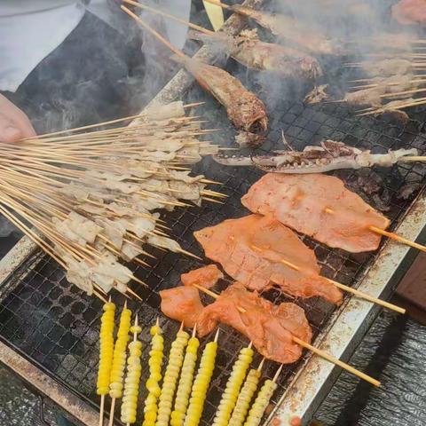 烹饪班老生迎新会，烧烤节