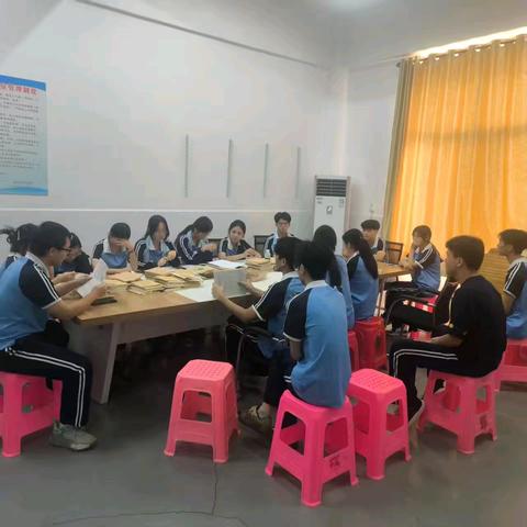 环保系学生会组织开展“期中工作总结”会议活动