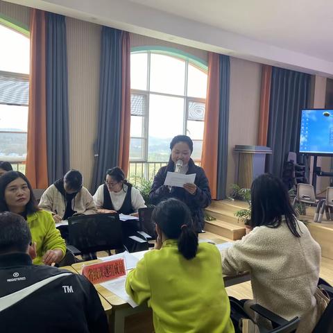 幼小衔接，你我同行——寻甸县幼儿园与小学一年级教师联合教研活动