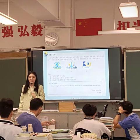 “英”同行齐进步，“研”途一路伴花开——记龙华中学高中英语科组教研活动