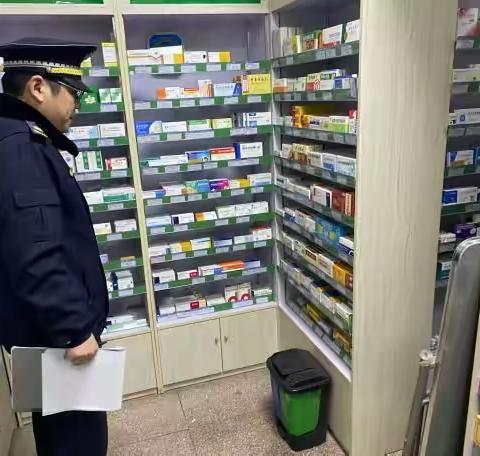 市南区综合行政执法大队江苏路街道中队：坚守药品安全底线，守护群众用药安全