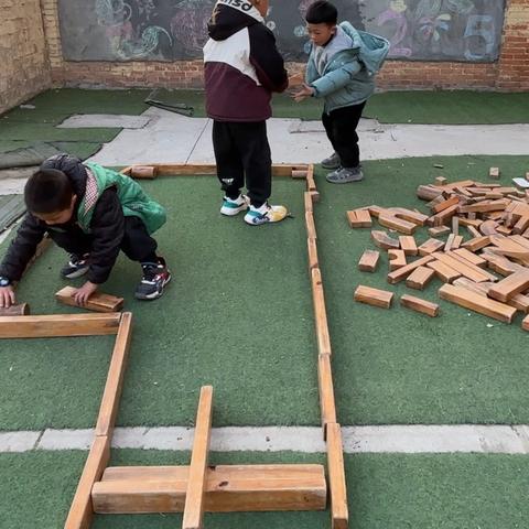 清平镇中心幼儿园东大分园 ‍——积木区  持续观察记录