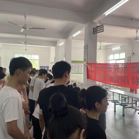 广东农行潮州潮安支行走进校园金融宣传活动