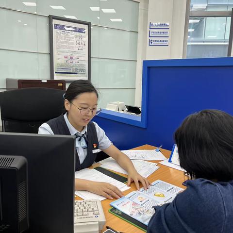 【辽宁建行】浑南支行营业室开展消保宣传活动