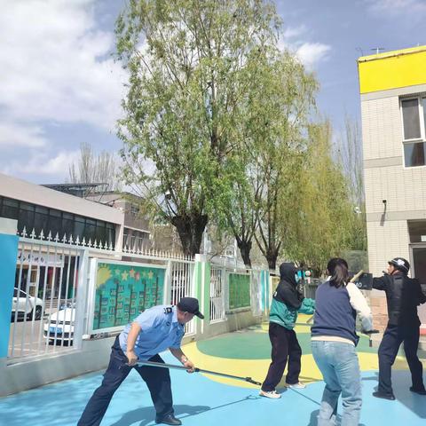 反恐防暴  安全“童”行