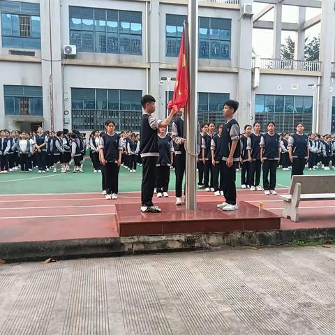 海口华健幼师职业学校——“第十五周早会”