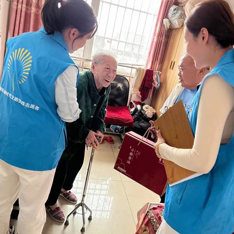 泺口街道林桥、紫金山社区开展敬老月关爱帮扶活动