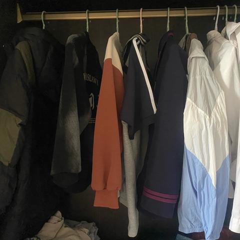 五洲观澜小学  四（6）班孟奕辰——整理衣柜