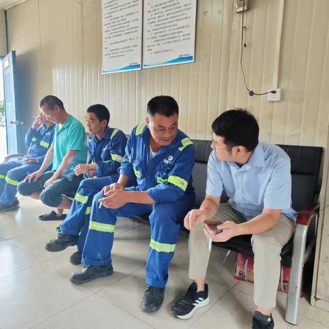 八卦嘴支行反洗钱宣传活动小结