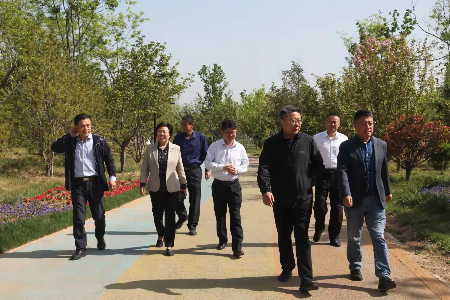 简篇-区人大常委会副主任韩惠民开展固定联系代表活动