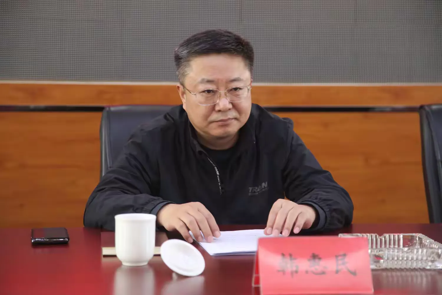 简篇-区人大常委会副主任韩惠民开展固定联系代表活动