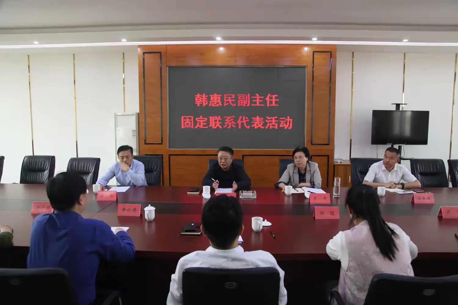 简篇-区人大常委会副主任韩惠民开展固定联系代表活动