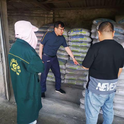 襄阳工业园随州片区-终端客户拜访，华新品牌宣传及收集竞品信息