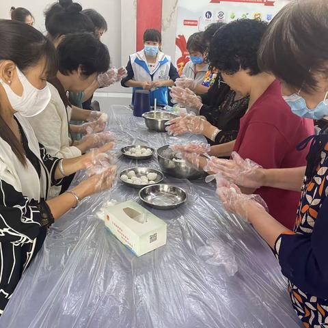 【长兴街道】睦邻欢聚 情满中秋