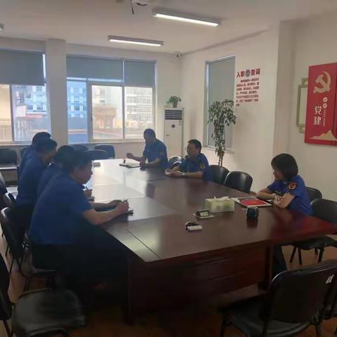 大南中队党支部开展“执法服务，党员先行”主题党日活动