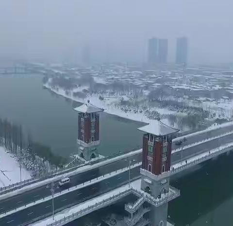 备战除雪，环卫先行