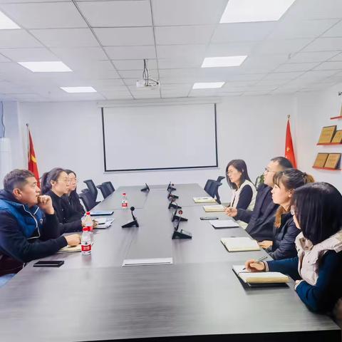 碑林区人社局赴信兴铁路公司开展惠企政策解读