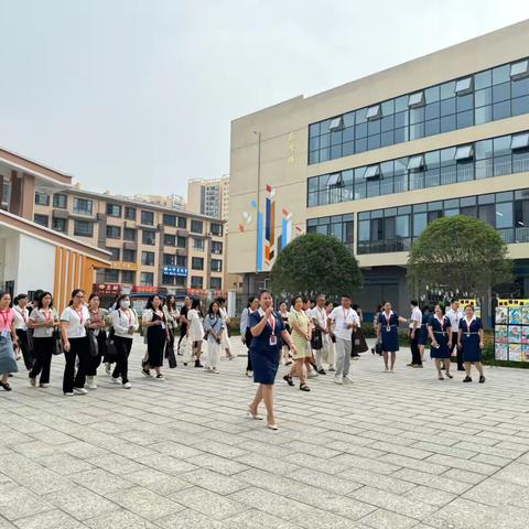 跟岗学习赋能量 砥砺笃行促成长 ——2024年贵港市“国培计划”小学思想政治国家统编教材及课标专项培训第三天跟岗纪实