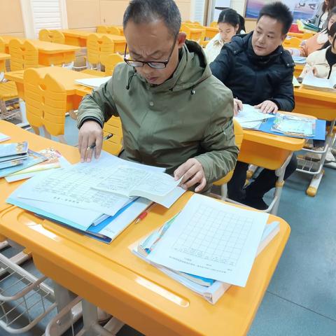 落实常规提质量，深入检查促提升——记逸夫小学数学教学常规检查（第四次）