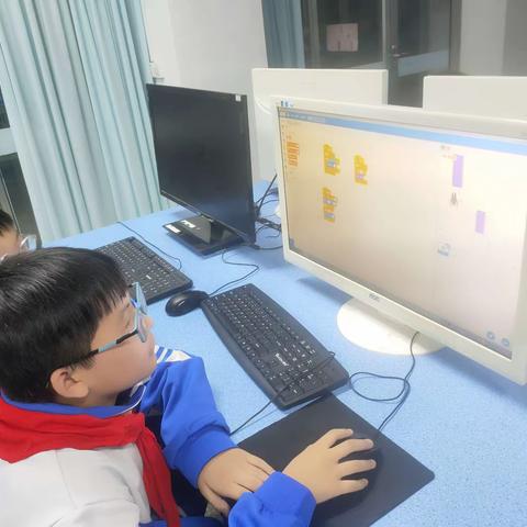 【育才小学】编程社团(四)