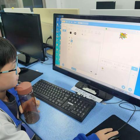 【图形化编程】育才小学编程社团(九)