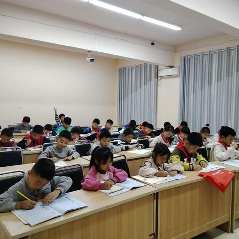 洛阳市柳行小学书法社团第5次课