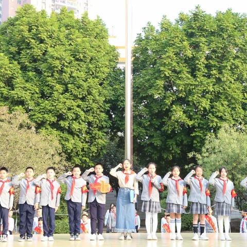 冬日护航，责暖校园——桂平市逸夫实验小学2019(2)中队第14周值周总结