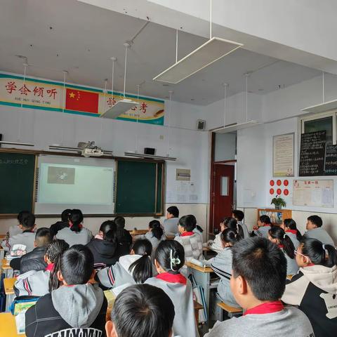 芳华初绽，聚力提升——临沭县石门镇中心小学举行语文新教师汇报课活动