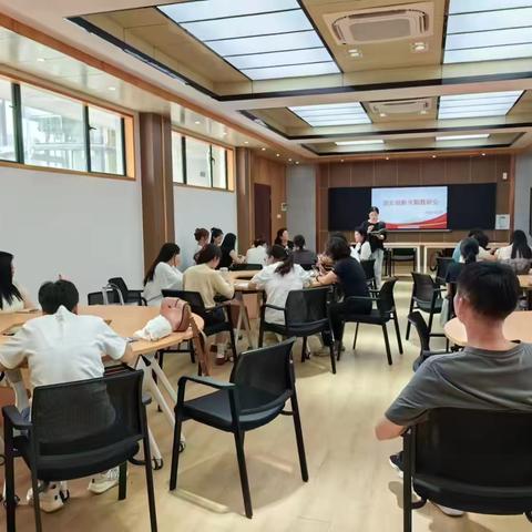 景德镇一中语文组召开2024年秋季学期第一次教研工作会