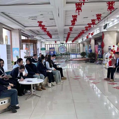宣化支行营业部紧密围绕各项业绩指标，全面冲刺春天行动。