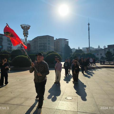 抚州市临川区残疾人联合会与区聋人协会联合举办“听党话，感党恩，跟党走”健身徒步活动