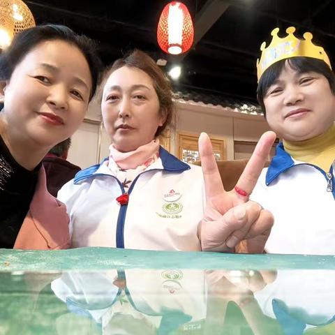 抚州市肢残人协会残健融合志愿服务队举办一季度志愿者集体生日会