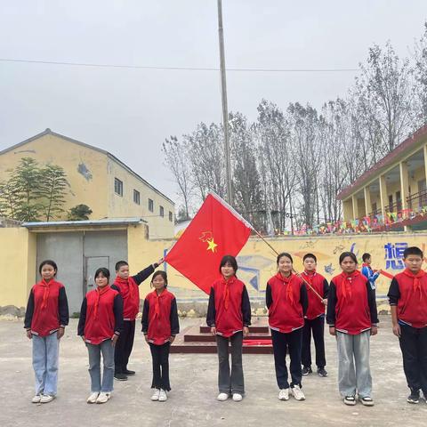 曹县仵楼镇中张庄小学少先队入队仪式