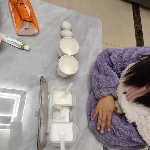 《漂浮的鸡蛋》