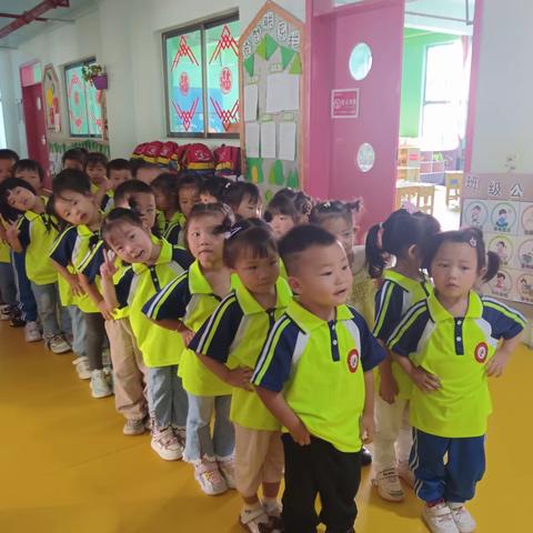 幼儿园的快乐生活——牂牁幼儿园小一班10月精彩回顾