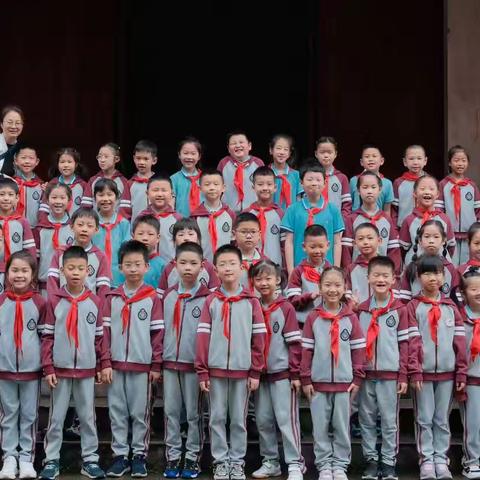 参观酥饼博物馆和火腿博物馆