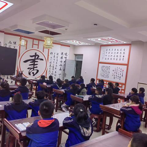 舞动文字墨香，书写笔尖传奇——洒金桥小学硬笔书法社团11月活动纪实